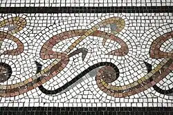 Деталь мозаики пола