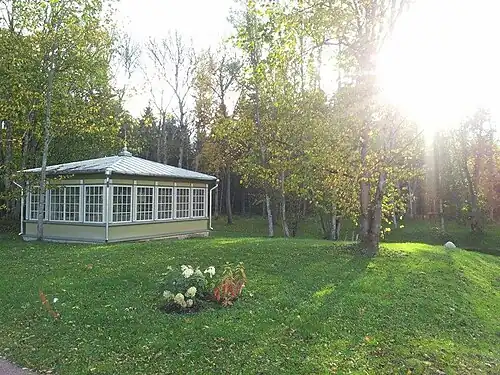 В мызном парке