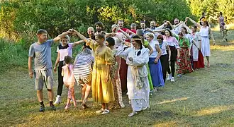 Ручеёк в родовом экопоселении «Кореньские родники». 2018