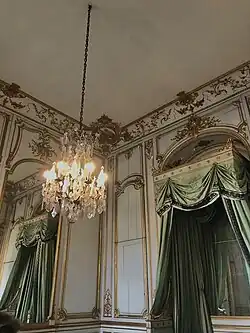 Декор в одной из комнат Дворца Рогана