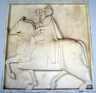 Петар Бериславич, работа Ивана Мештровича 1933 года, находится в Трогире