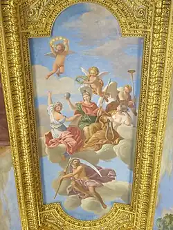 Картина на потолке зала