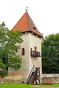 Отреставрированная башня