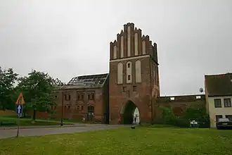 Каменные ворота в 2007 году