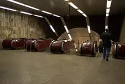 Эскалаторы между линиями B и C