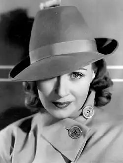 Студийное фото 1938 года