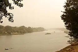 Нижнее течение Фалеме в Сенегале около населённого пункта Тумбура в 2012 году