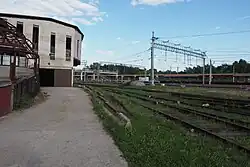 Вид на платформы и пути с северной стороны