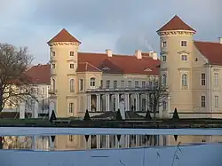 Райнсбергский дворец зимой