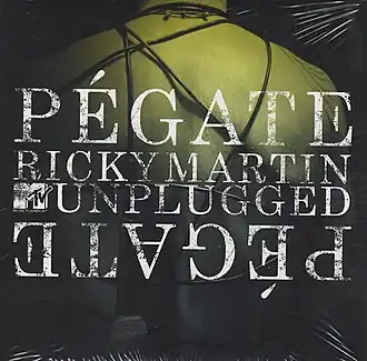 Обложка сингла Рики Мартина «Pegate» (2006)