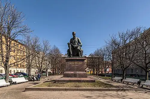 Памятник Н. А. Римскому-Корсакову