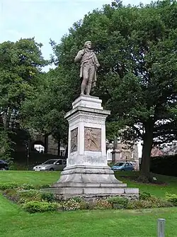 Памятник Роберту Бернсу в Стерлинге