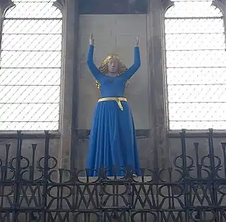 Дева Мария (2000), скульптор Дэвид Уинн (1926—2014)