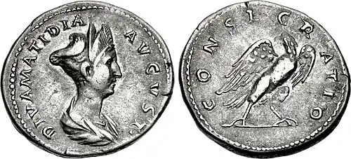 Денарий. На реверсе — орёл, легенда — CONSECRATIO