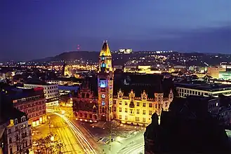 Ратуша в Саарбрюккене ночью