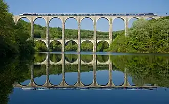 Виадук Сиз-Болозон