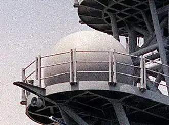 Антенный пост РЛС AN/SPS-9 на эсминце DD-982 «Николсон»