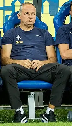 Петрович в качестве тренера «Крыльев Советов» в 2019 г.