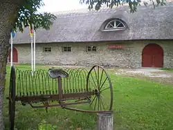 Музей Ликхольма (бывшая конюшня мызы Сааре)