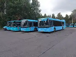 Автобусы предприятия АО «Третий парк» в Зеленогорске в августе 2022 года. Слева направо: ГАЗель City , ЛиАЗ-5292.67 СПГ , МАЗ-203.C45 , на заднем плане: ЛиАЗ-5292.67 СПГ