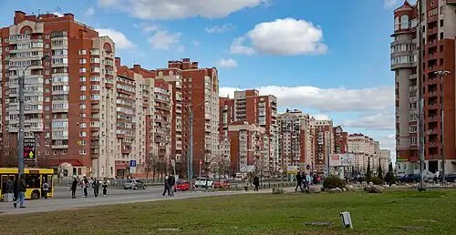 Вид от Туристской улицы на восток