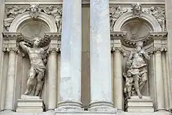 Статуи Святого Себастьяна и Марии Магдалины. Фасад церкви Санта Мария дельи Скальци. 1672—1680