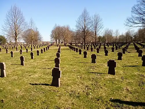 Немецкое военное кладбище в парке Сутгофи