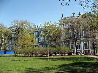 Вид на Зимний дворец