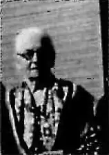 Изображение Сазкар согласно книге Харуна Ачбы «Жёны султанов: 1839—1924»