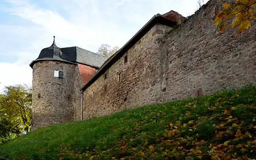 Фрагмент внешних стен