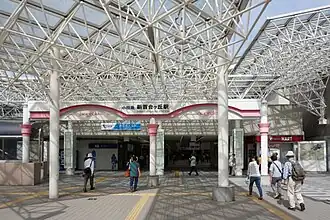 Южный выход из здания станции