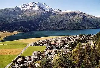 Озеро и деревня Сильваплана