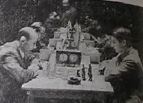 Слева, в 1956 году