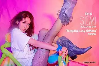 Обложка сингла Чон Соми «Birthday» (2019)