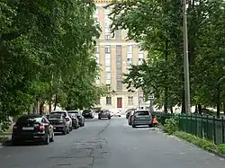 Вид в сторону улицы Полярников