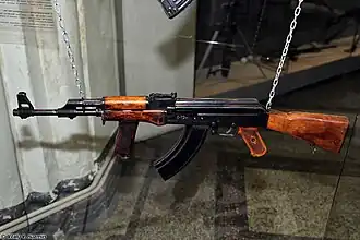 Автомат Калашникова образца 1950 года в ВИМАИВиВС