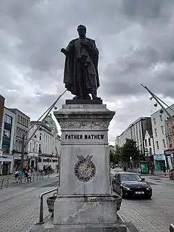 Памятник борцу за народную трезвость католическому священнику Теобальду Мэттью, Корк, Ирландия
