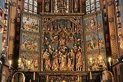 Алтарь Мариацкого костёла. Общий вид