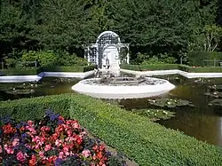 В  средиземноморском саду