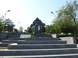 Памятник Григору Нарекаци