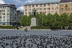 Памятник Ленину