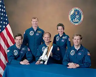 (слева-направо): Р. Грейб, Д. Уокер, Н. Тагард, М. Клив и М. Ли.