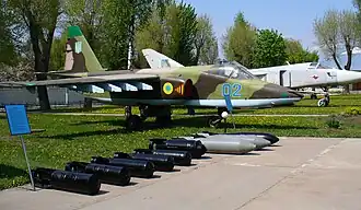 Су-25