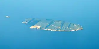 Камик (слева) и Светац (справа)