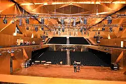 Главный зал