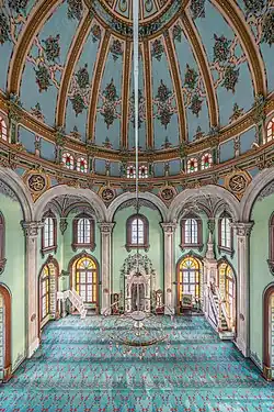 Внутреннее убранство мечети