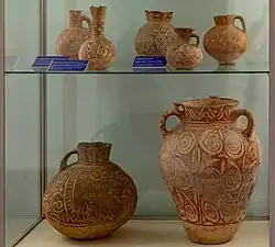 Декорированные гончарные изделия