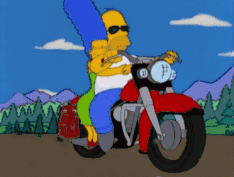 Гомер и Мардж на мотоцикле