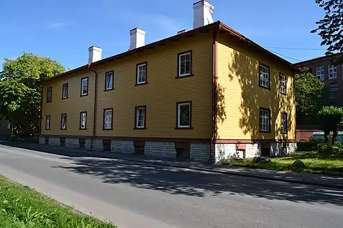 Дом 11, жилой дом рабочих хлопчатобумажной фабрики