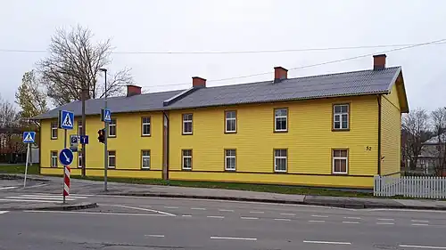 Дом 52, бывший барак для рабочих,после реновации (постр. 1900 г.)